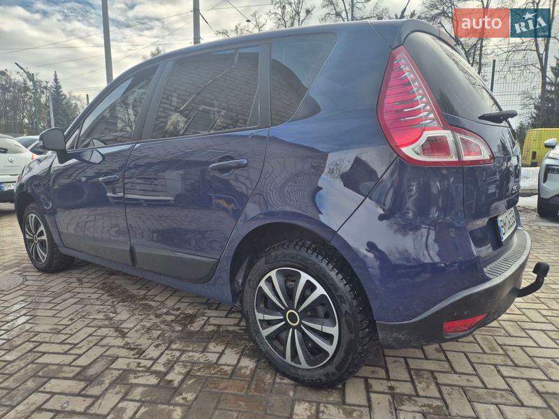 Мінівен Renault Scenic 2009 в Сумах