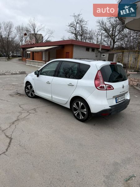 Минивэн Renault Scenic 2012 в Запорожье