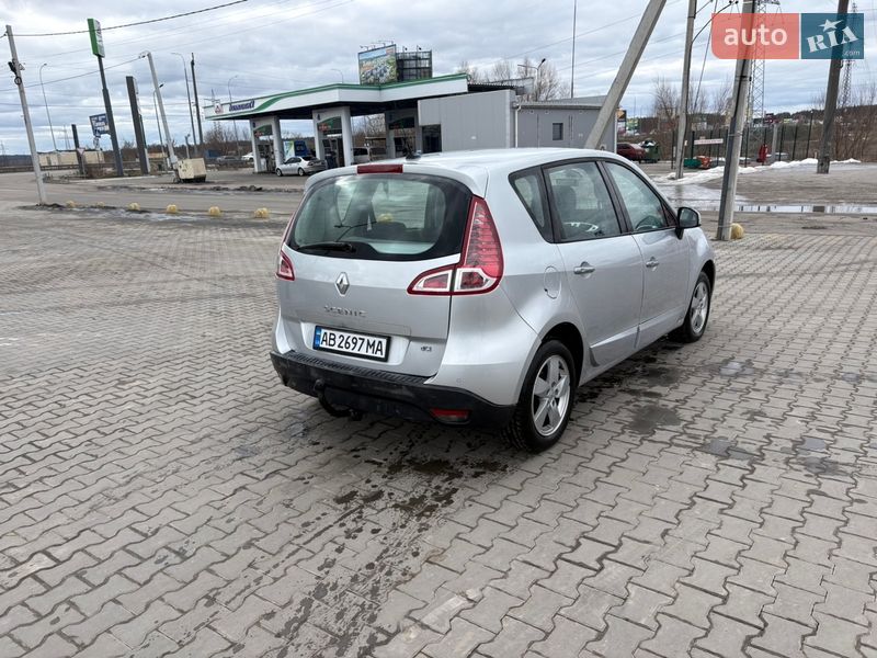 Мінівен Renault Scenic 2009 в Києві