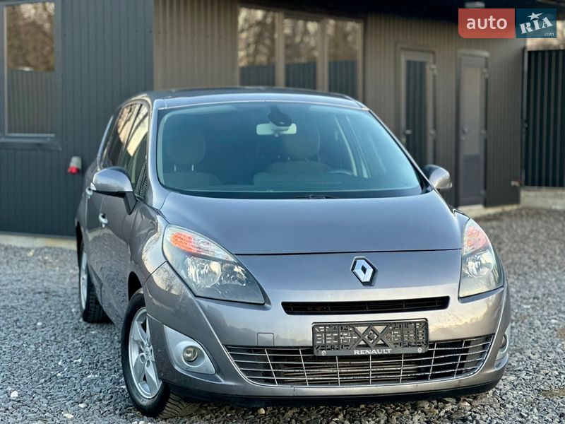 Минивэн Renault Scenic 2009 в Дрогобыче
