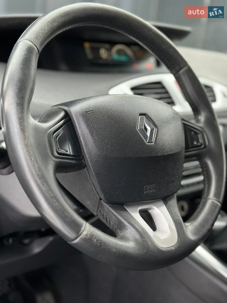 Минивэн Renault Scenic 2009 в Дрогобыче