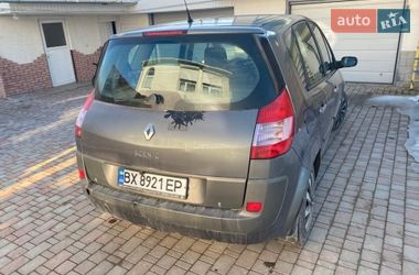 Минивэн Renault Scenic 2003 в Хоросткове