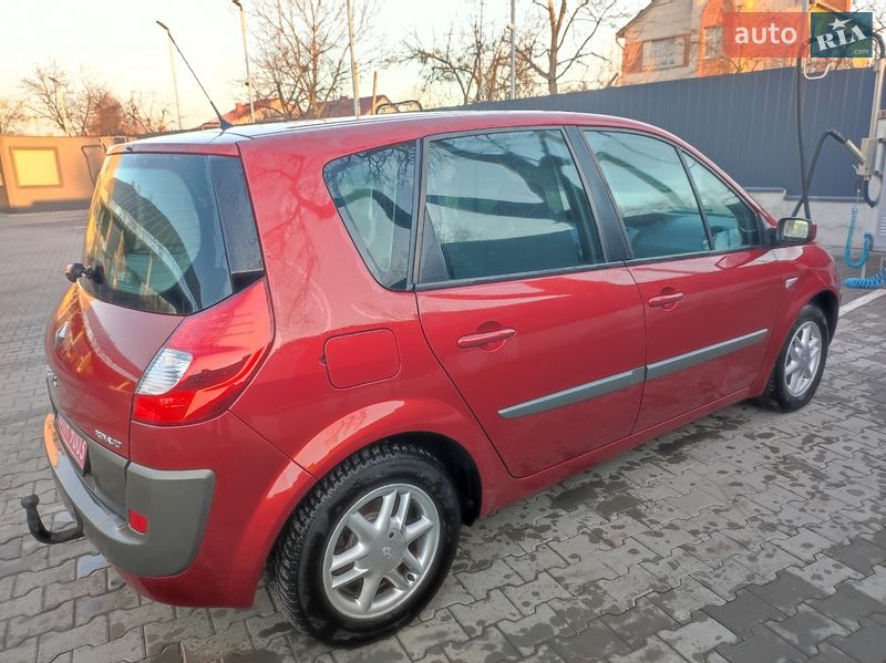 Минивэн Renault Scenic 2006 в Луцке
