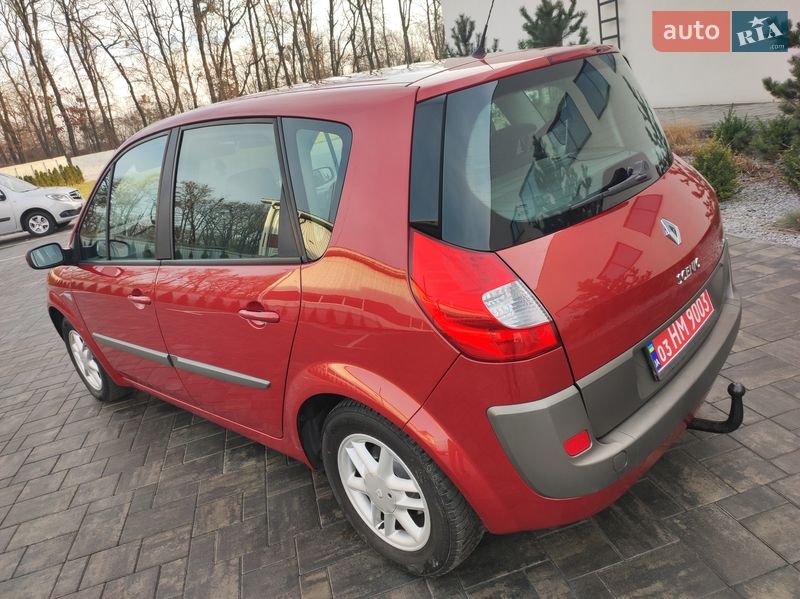 Минивэн Renault Scenic 2006 в Луцке