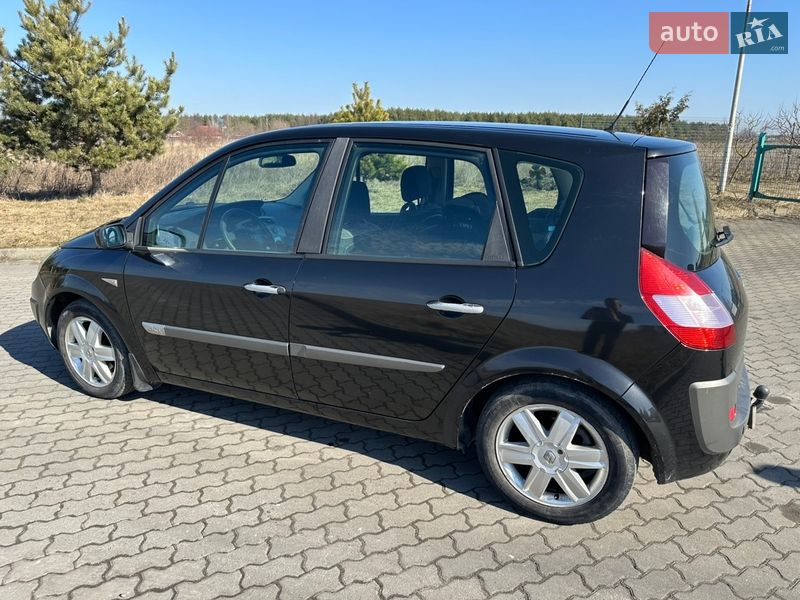 Минивэн Renault Scenic 2004 в Радехове