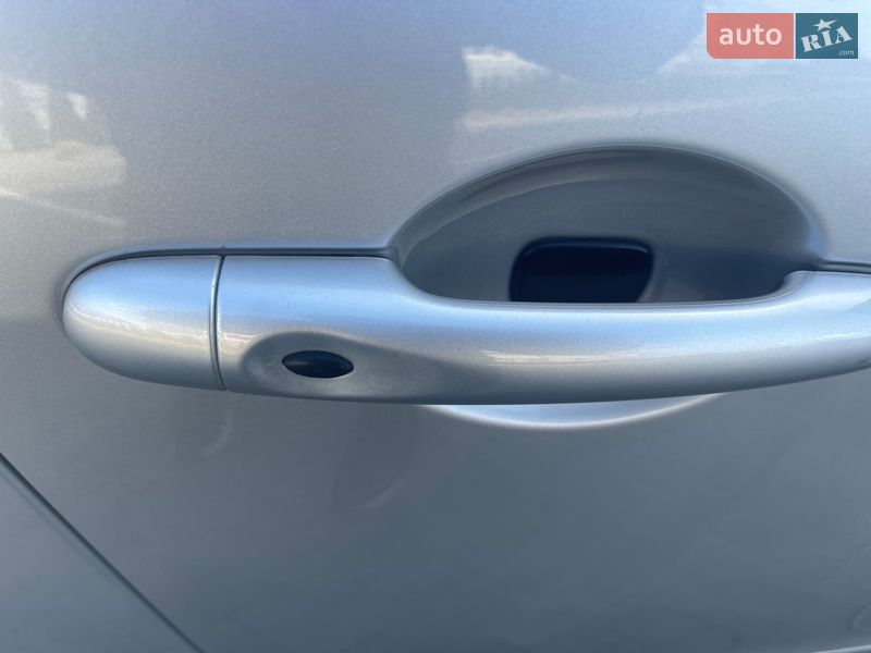 Минивэн Renault Scenic 2014 в Луцке