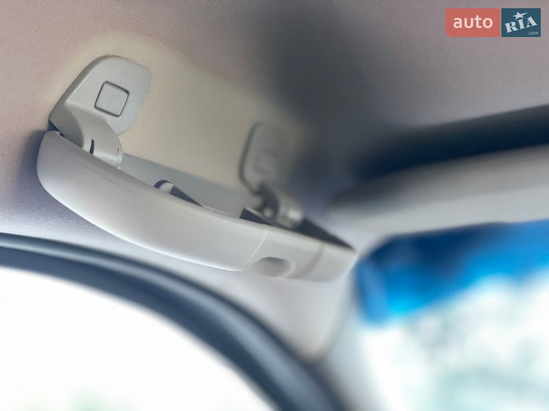 Минивэн Renault Scenic 2014 в Луцке