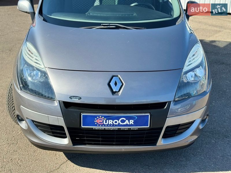 Мінівен Renault Scenic 2010 в Києві