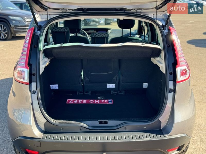 Мінівен Renault Scenic 2010 в Києві