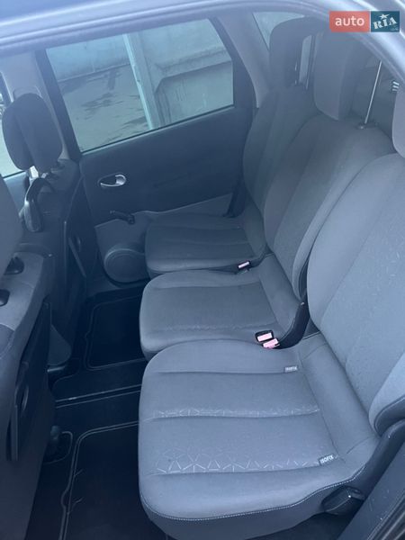 Минивэн Renault Scenic 2008 в Днепре