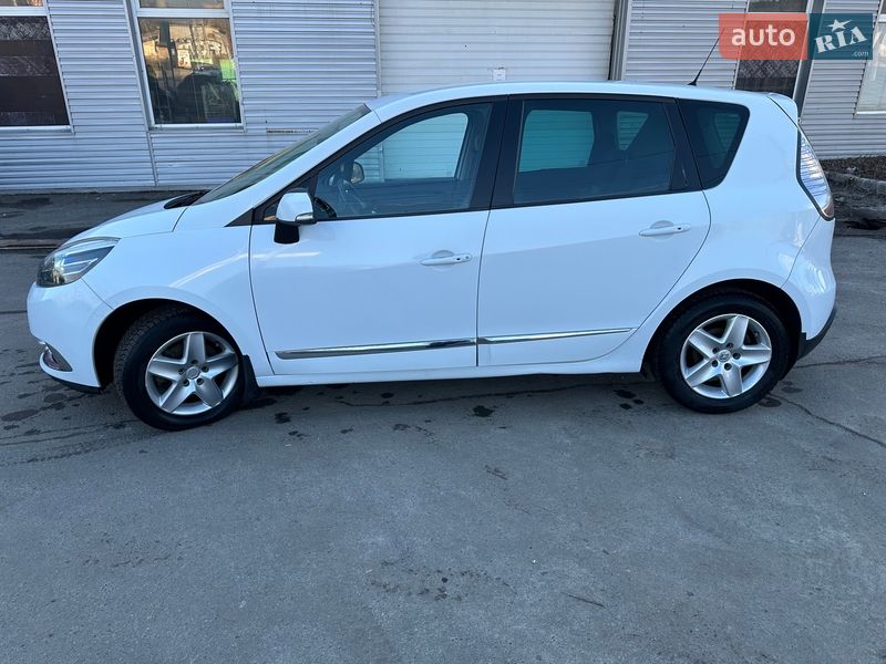 Минивэн Renault Scenic 2015 в Харькове