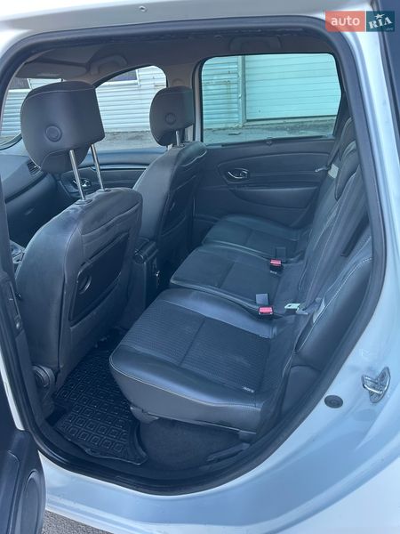 Минивэн Renault Scenic 2015 в Харькове
