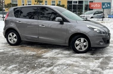 Мінівен Renault Scenic 2010 в Житомирі