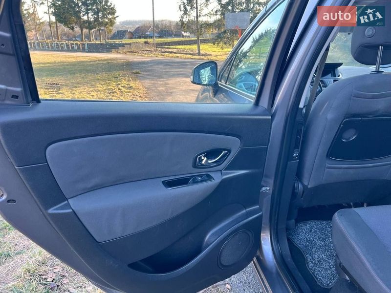 Минивэн Renault Scenic 2013 в Коломые