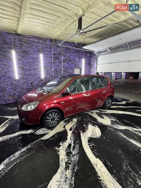 Минивэн Renault Scenic 2008 в Ровно