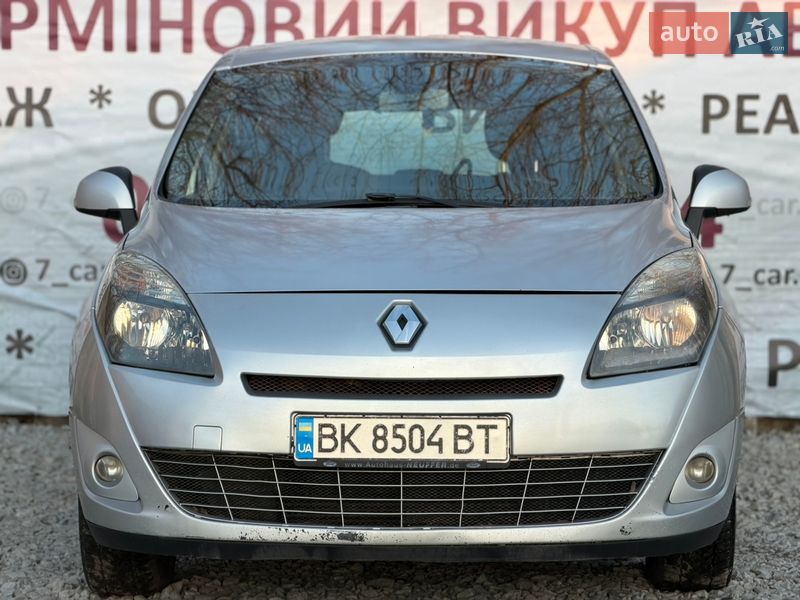Минивэн Renault Scenic 2010 в Ровно