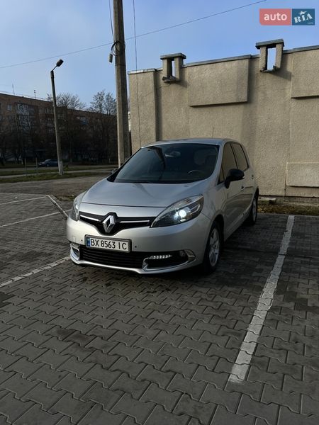 Renault Scenic 2012