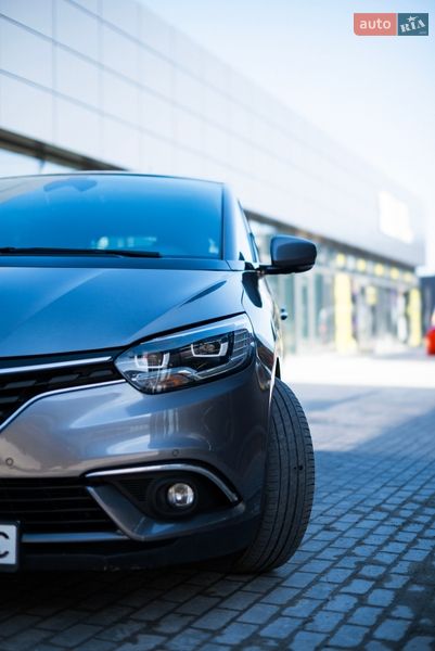 Минивэн Renault Scenic 2017 в Золочеве