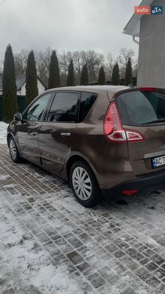 Минивэн Renault Scenic 2010 в Луцке