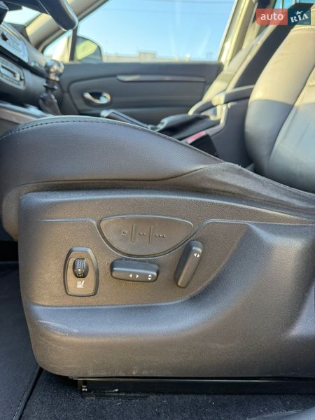 Минивэн Renault Scenic 2013 в Луцке