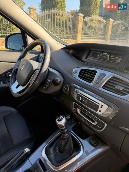 Минивэн Renault Scenic 2013 в Луцке