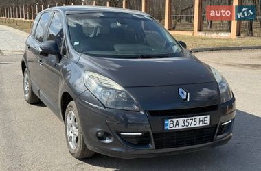 Мінівен Renault Scenic 2010 в Кропивницькому