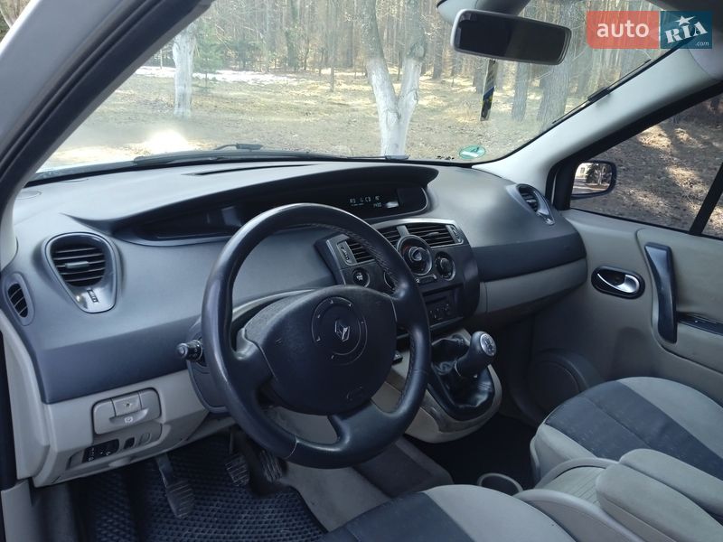 Мінівен Renault Scenic 2005 в Славуті