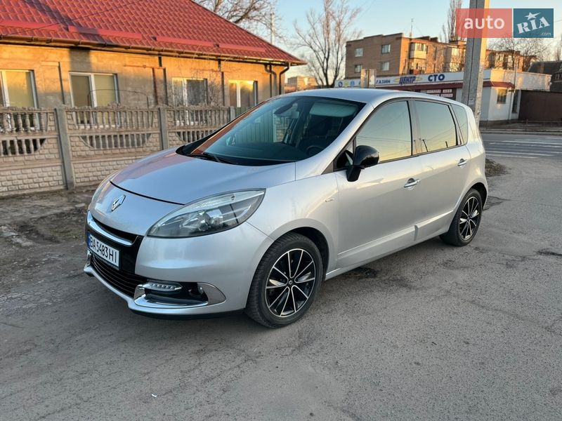 Renault Scenic 2012