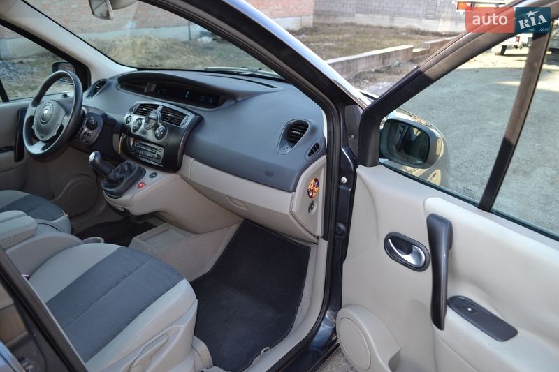 Минивэн Renault Scenic 2006 в Ровно фото 44 Минивэн Renault Scenic 2006 в Ровно