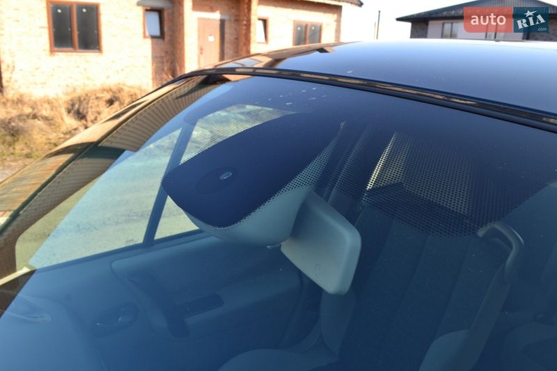 Минивэн Renault Scenic 2006 в Ровно фото 72 Минивэн Renault Scenic 2006 в Ровно