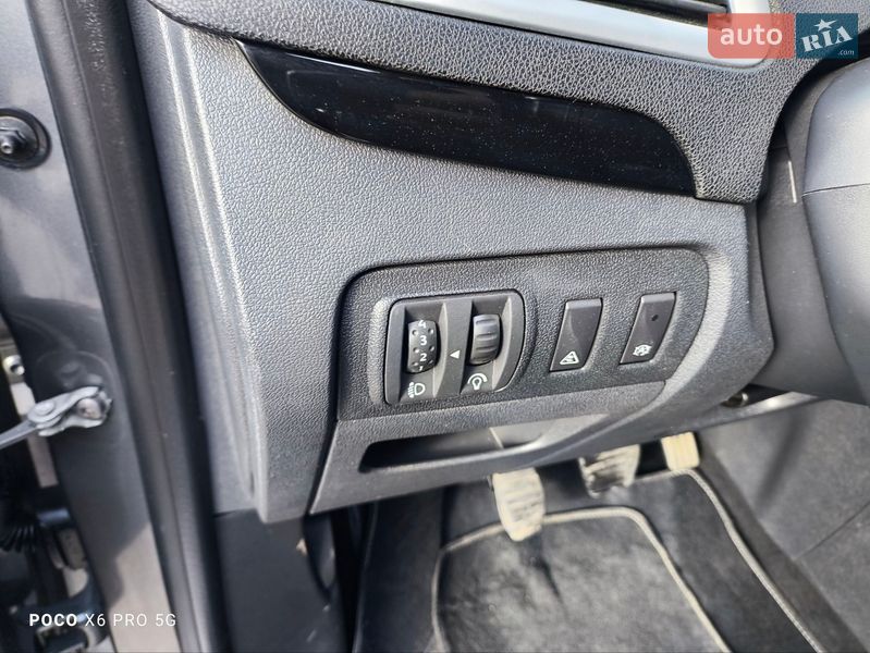 Минивэн Renault Scenic 2012 в Ковеле фото 23 Минивэн Renault Scenic 2012 в Ковеле