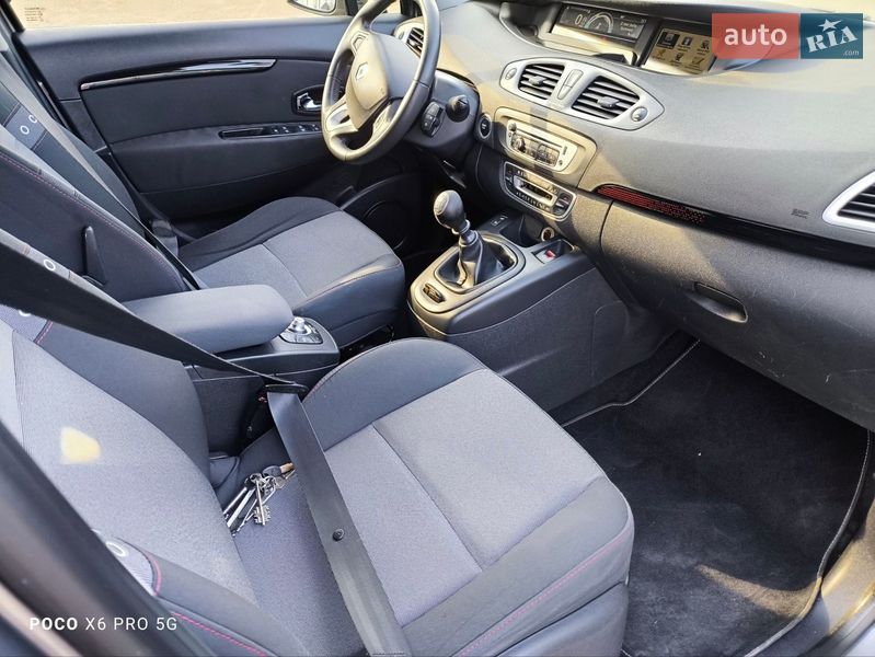 Минивэн Renault Scenic 2012 в Ковеле фото 42 Минивэн Renault Scenic 2012 в Ковеле