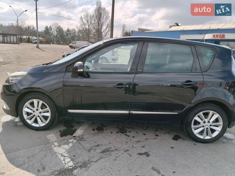 Renault Scenic 2012