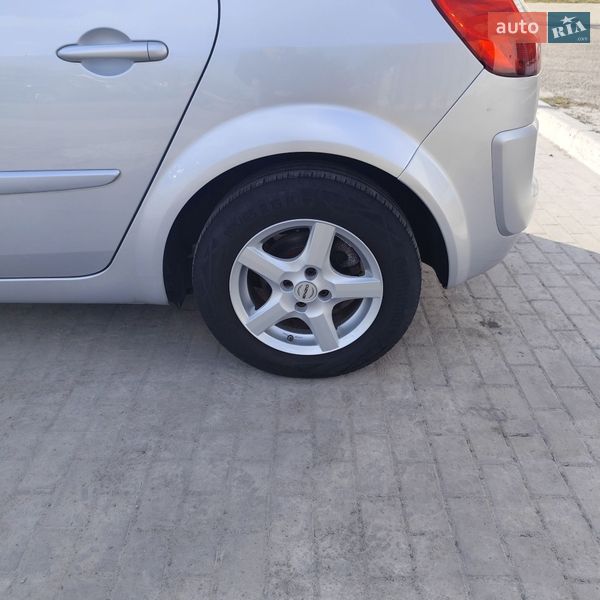 Минивэн Renault Scenic 2007 в Белой Церкви