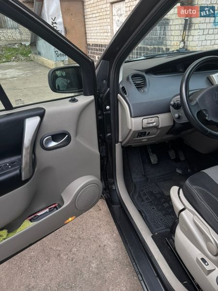 Мінівен Renault Scenic 2006 в Одесі