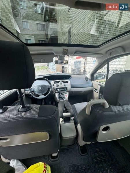 Мінівен Renault Scenic 2006 в Одесі