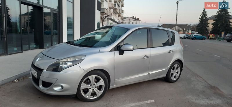 Renault Scenic 2010
