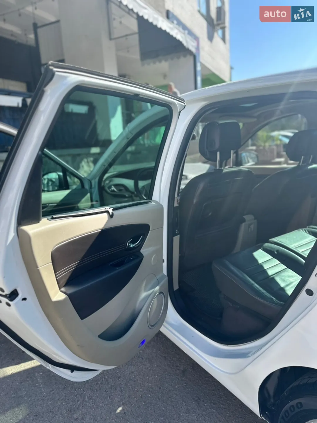 2011 Renault Scenic - мініатюра 7
