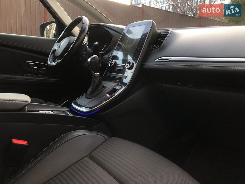 Минивэн Renault Scenic 2017 в Львове