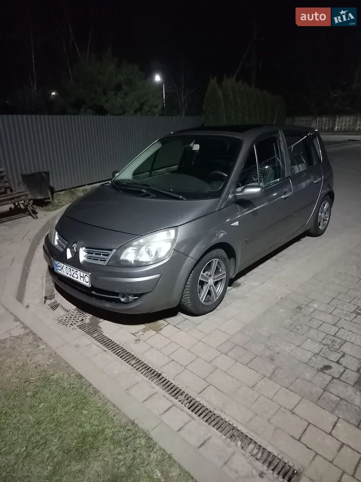 2010 Renault Scenic - мініатюра 22