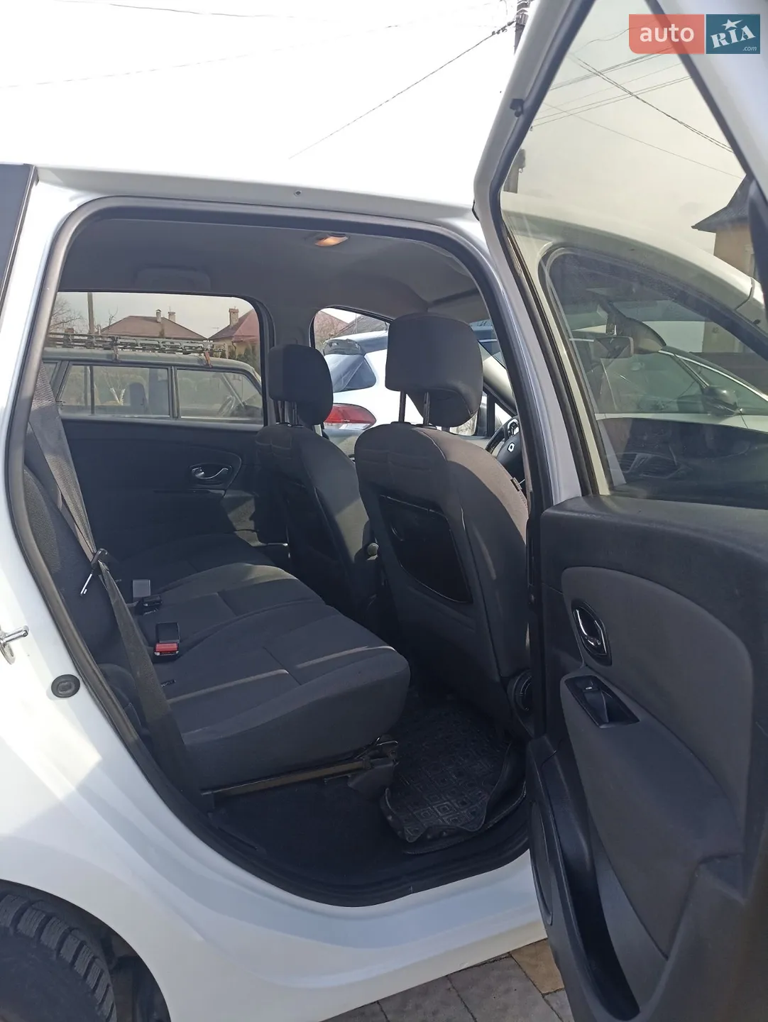 2014 Renault Scenic - мініатюра 3