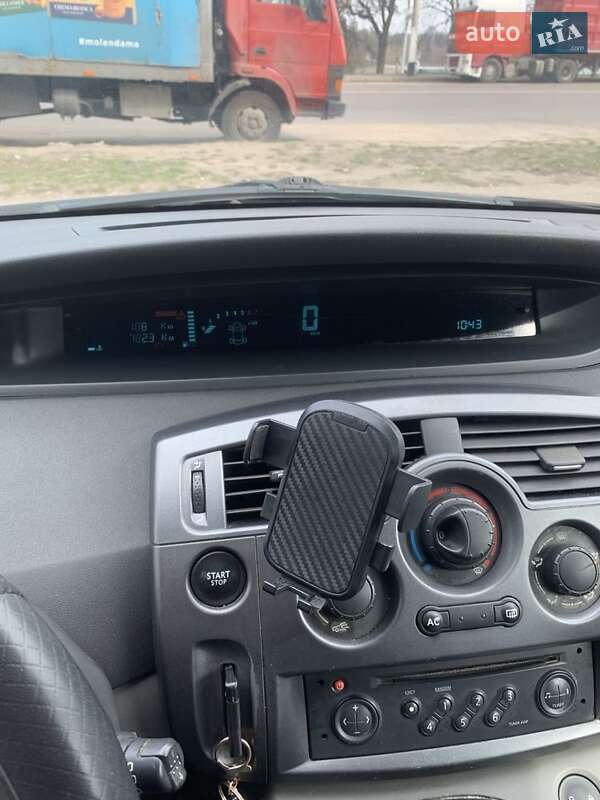 Минивэн Renault Scenic 2003 в Житомире