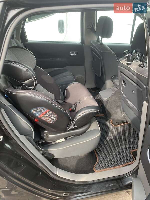 Минивэн Renault Scenic 2003 в Житомире