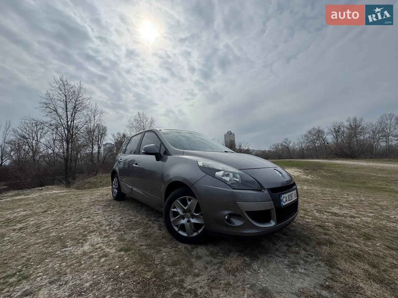 2012 Renault Scenic - мініатюра 17