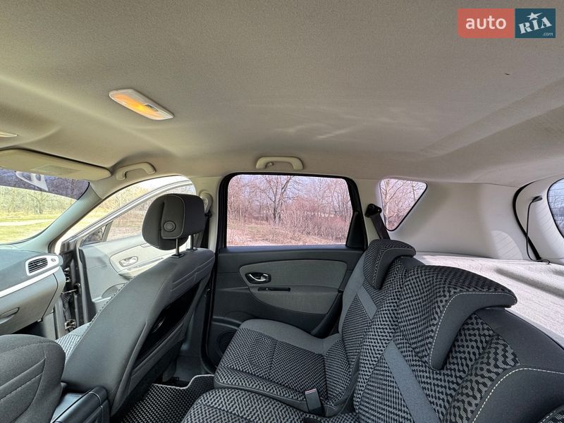 Минивэн Renault Scenic 2011 в Киеве фото 65 Минивэн Renault Scenic 2011 в Киеве