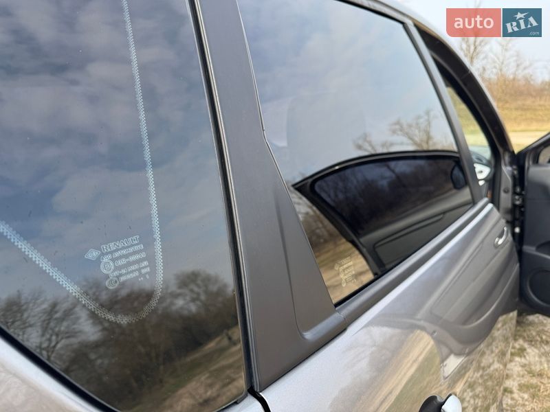 Минивэн Renault Scenic 2011 в Киеве фото 35 Минивэн Renault Scenic 2011 в Киеве