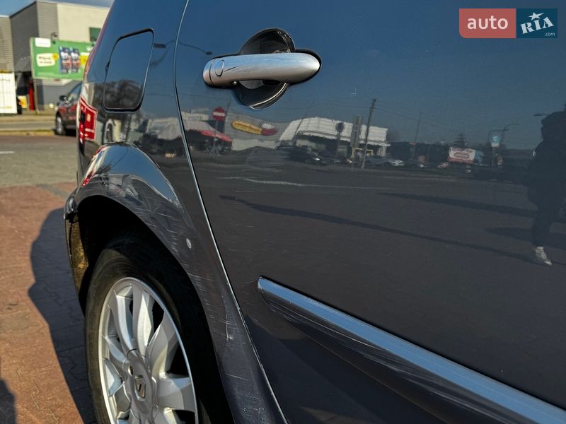 Мінівен Renault Scenic 2007 в Києві