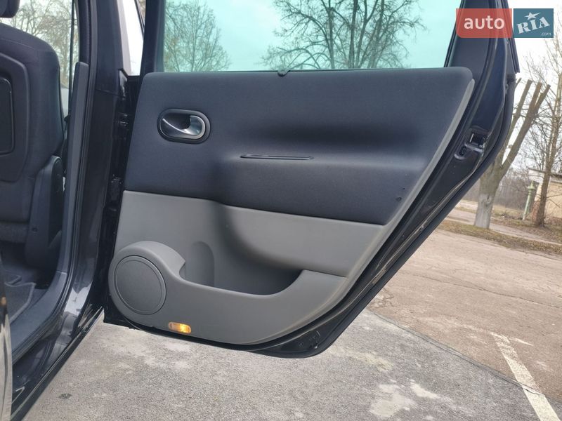Минивэн Renault Scenic 2007 в Чернигове