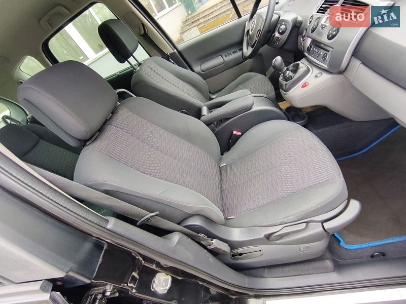 Минивэн Renault Scenic 2007 в Чернигове