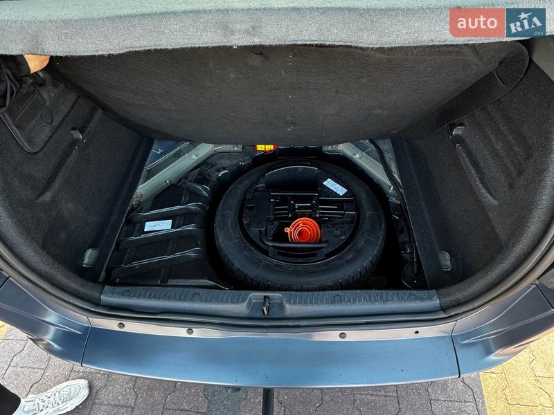 Мінівен Renault Scenic 2007 в Києві